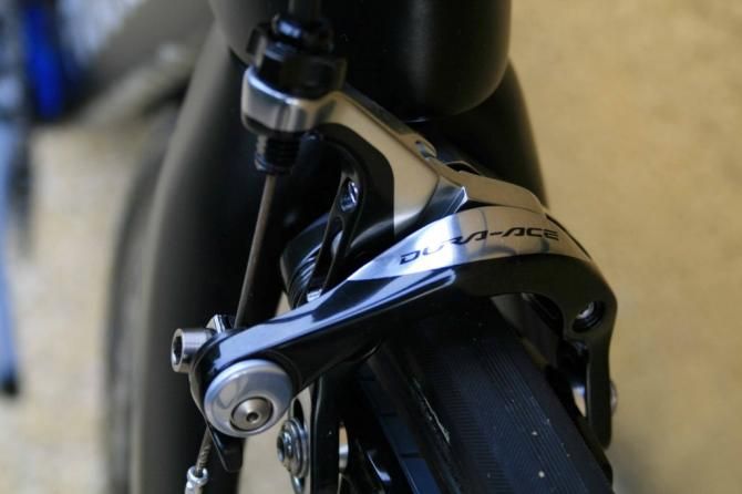 Shimano Dura-Ace 9000 brakes &ndash; we&rsquo;re surprised Pinarello didn&rsquo;t opt for the Direct Mount version