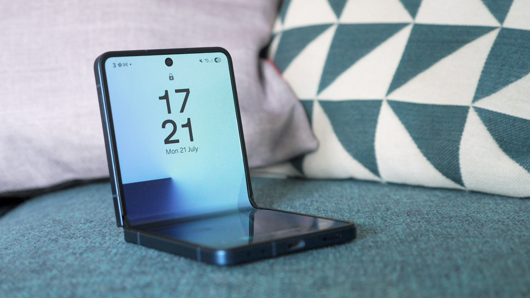 Samsung Galaxy Z Flip 7 review