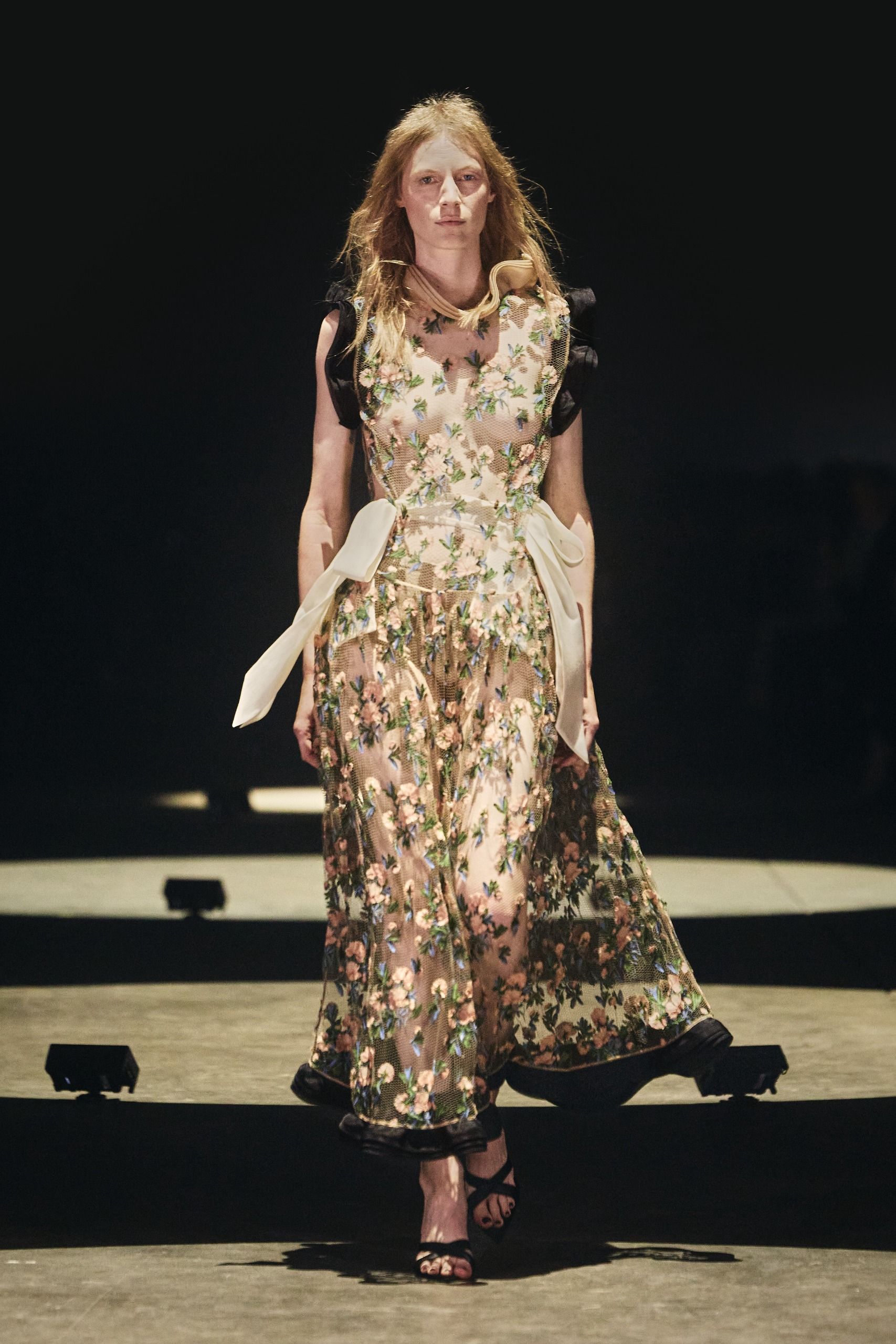 Khaite S/S 27 runway, floral lace trend
