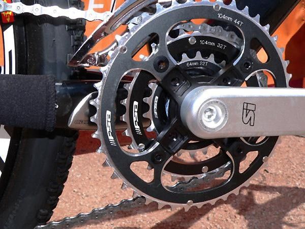 The Taurine is outfitted with Cannondale's Si integrated crankset.