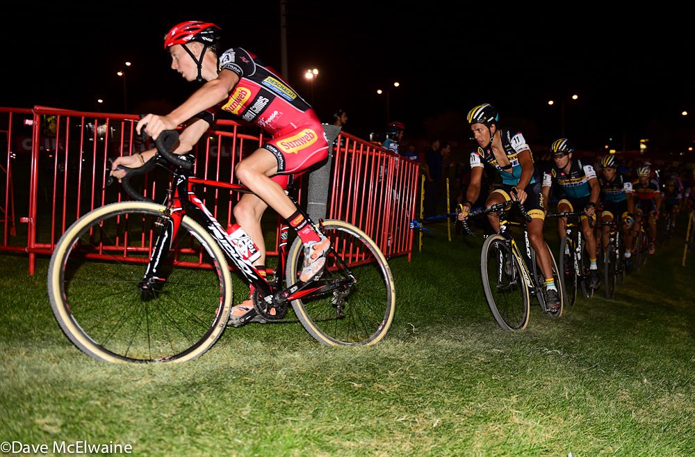 Michael Vanthourenhout (Sunweb-Nepolean Games) leading late in lap one