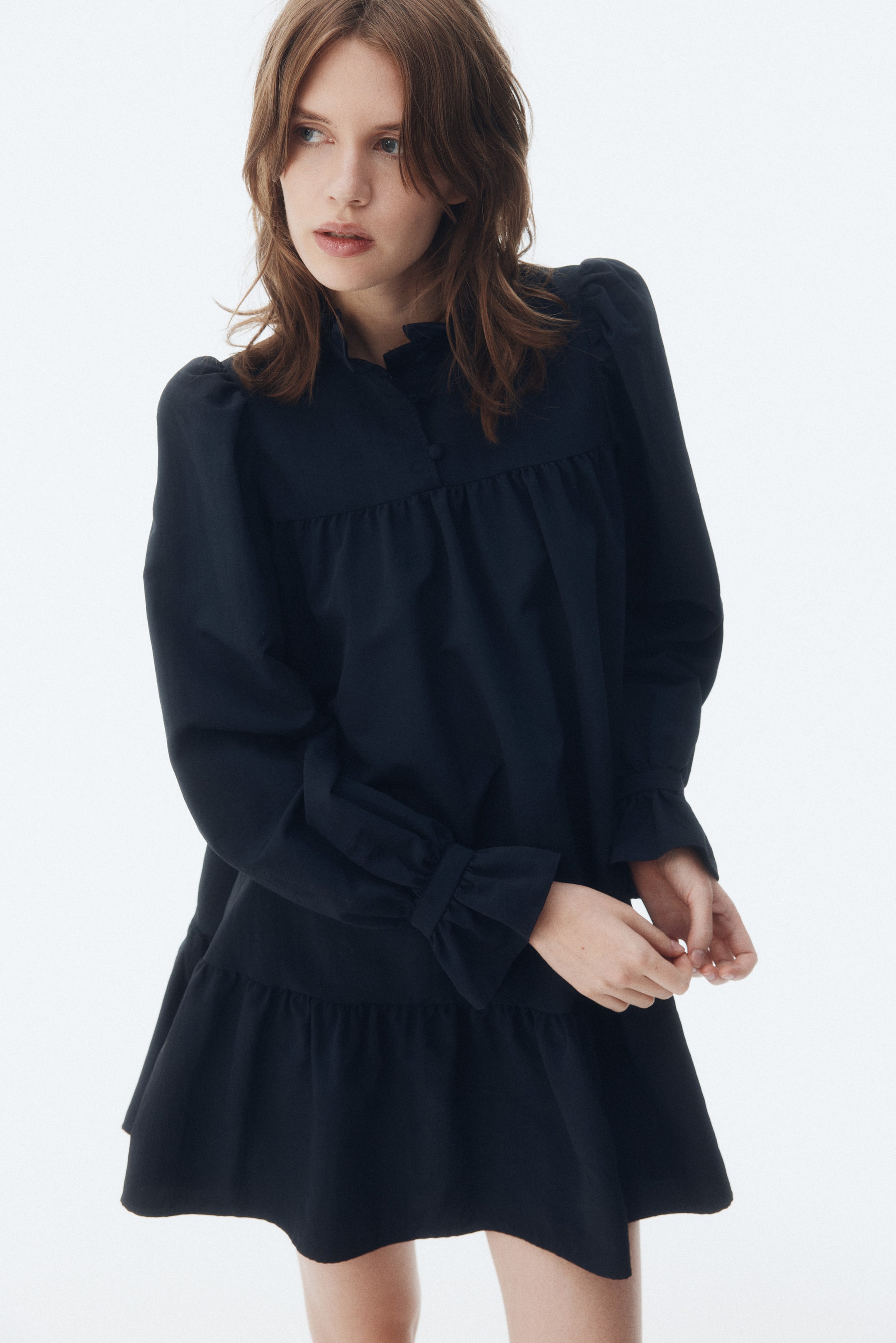 Frill-Collared Dress - Black
