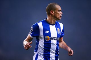 Pepe in action for Porto against Arsenal in the Champions League in February 2024.