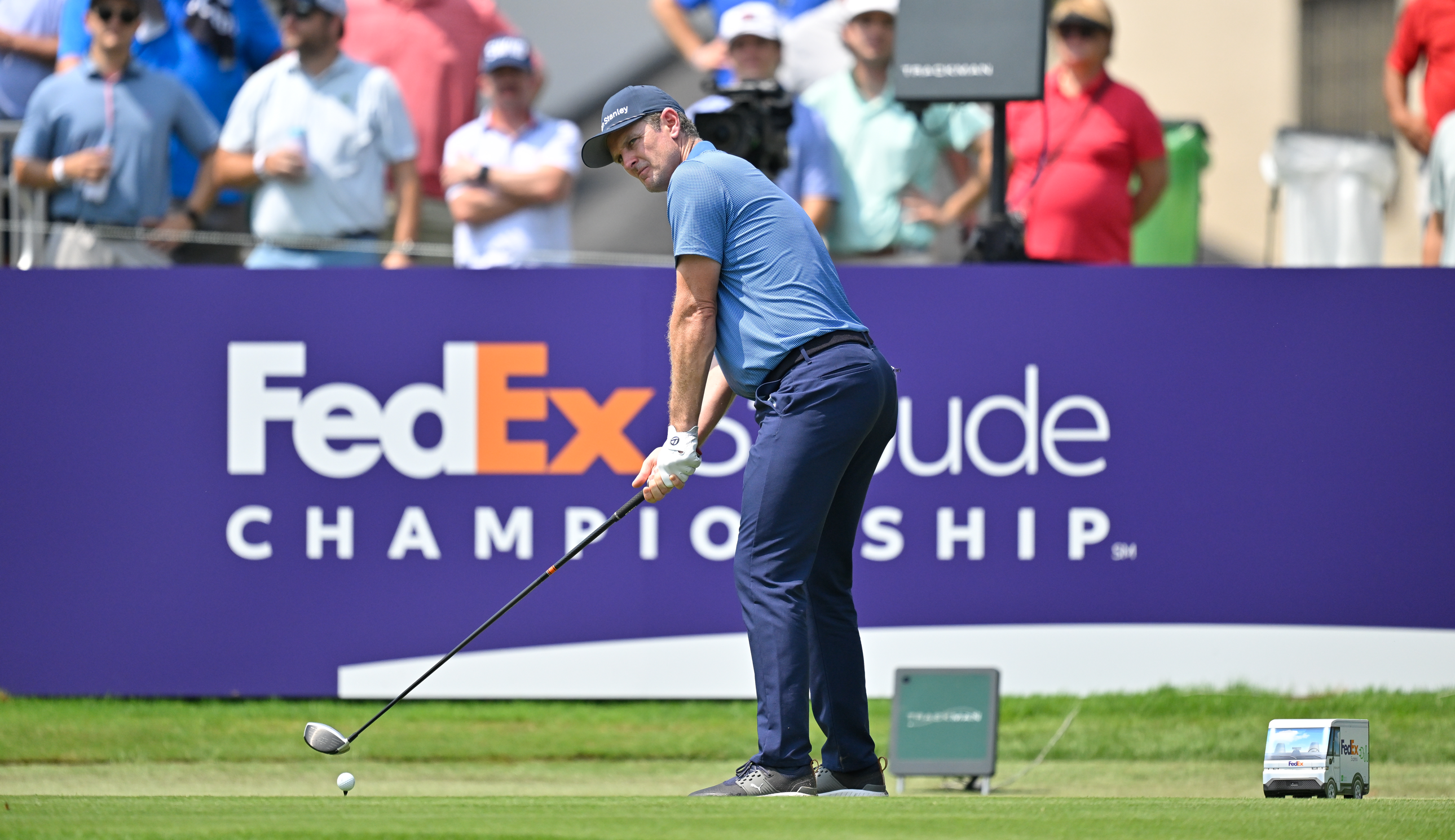 Justin Rose lines up his tee shot