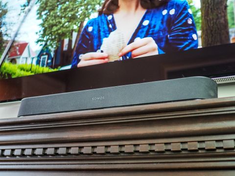Sonos Beam underneath a TV