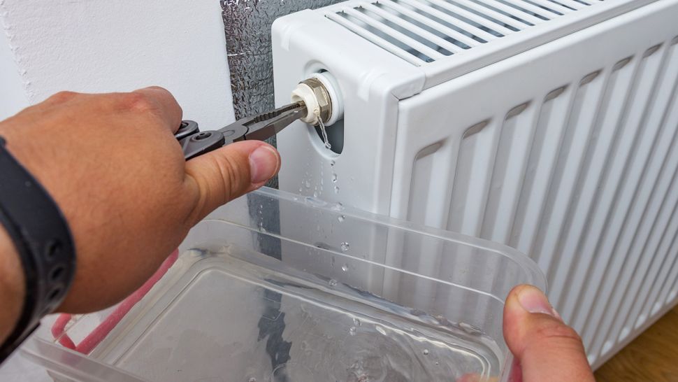 How to bleed a radiator Tom's Guide