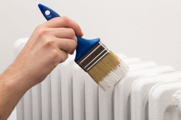 Painting a radiator