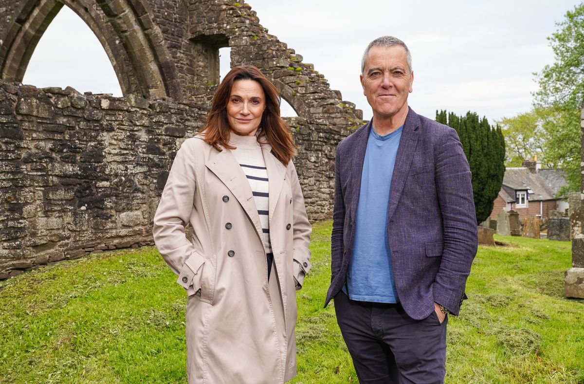 DNA Journey season 6 comes to a close with Sarah Parish and James Nesbitt. 