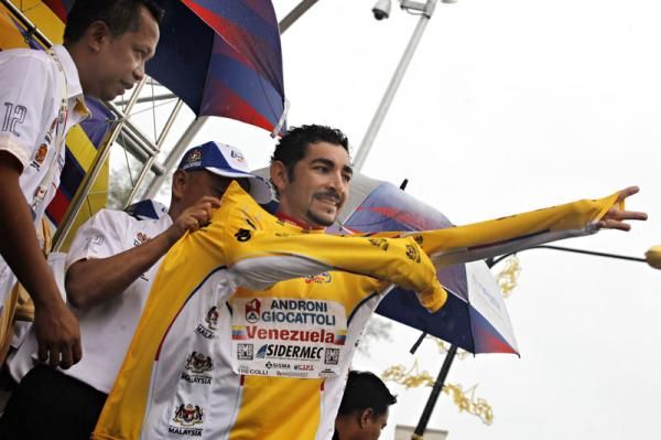 Jose Serpa (Androni Giocattoli) pulls on another yellow jersey
