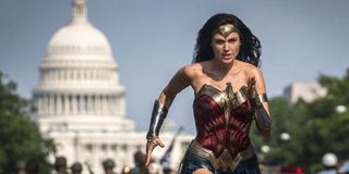 Wonder Woman 1984 Diana running in DC