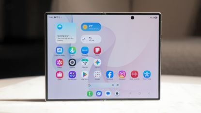 Samsung Galaxy Z Fold 8 review