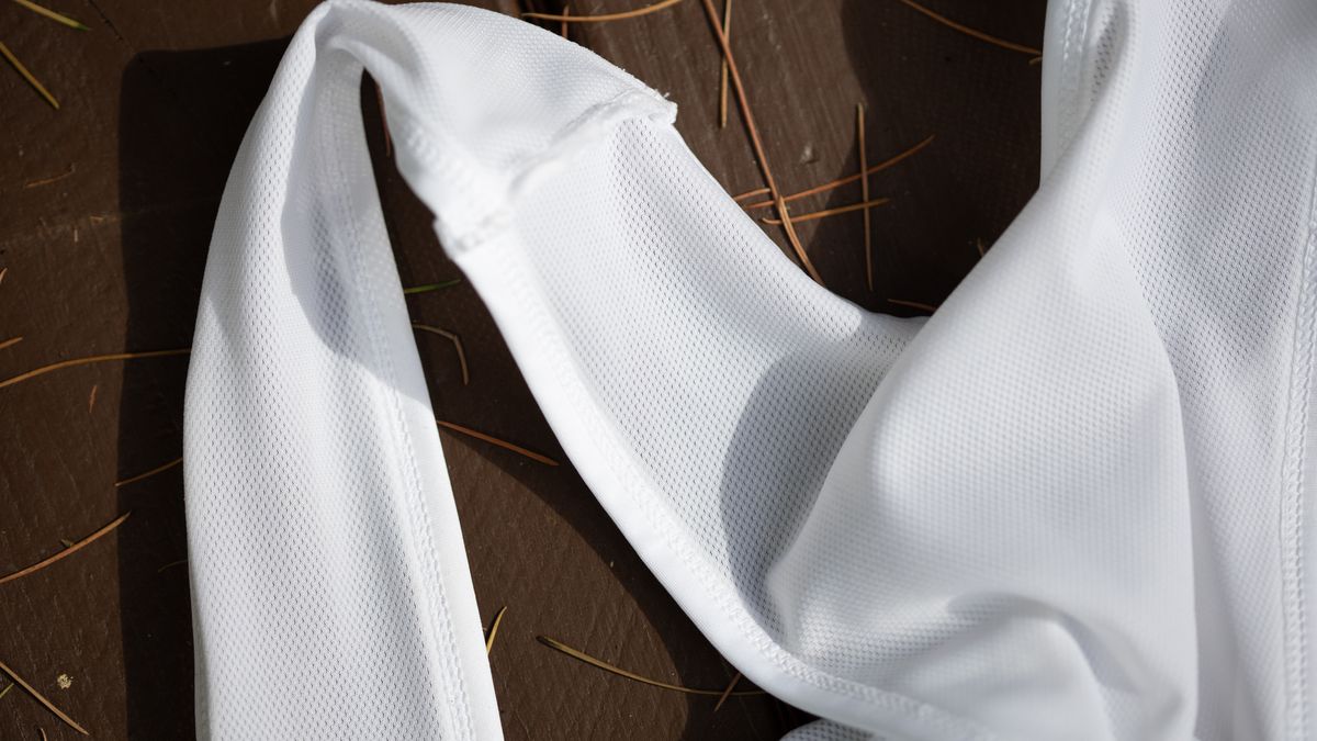 The Black Bibs strap