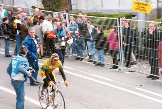 Djamolidine Abdoujaparov after the finish of the 1994 Tour of Flanders, won by his Polti teammate Gianni Bugno.