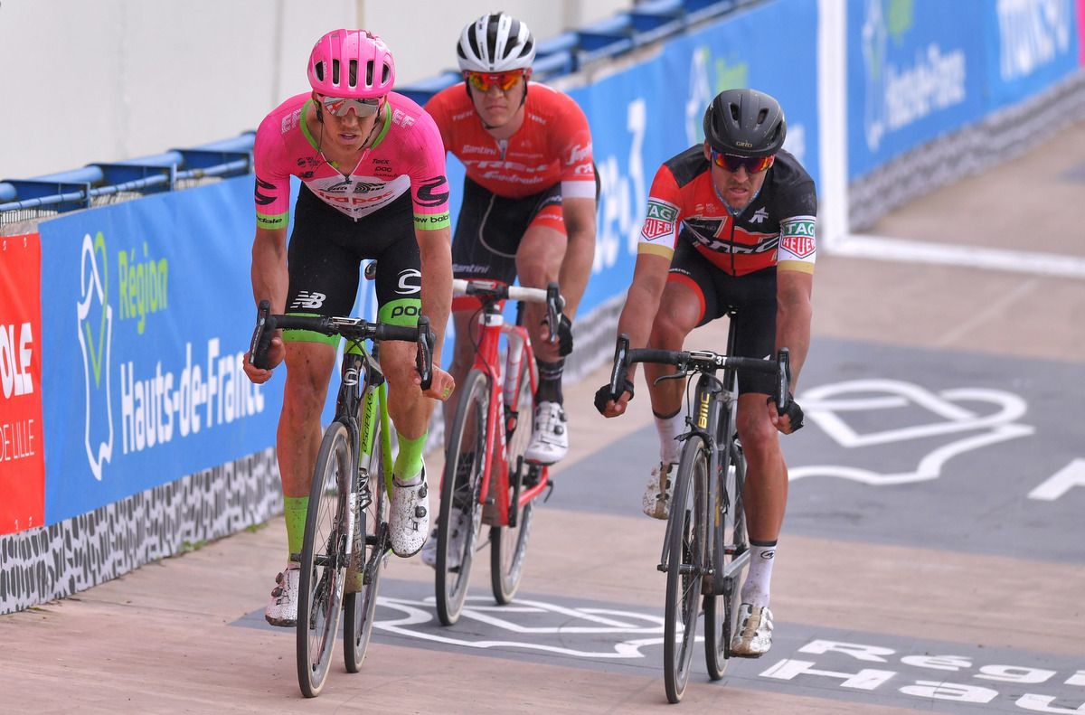 Sep Vanmarcke (EF Education-Drapac) leading Greg Van Avermaet and Jasper Stuyven on the velodrome