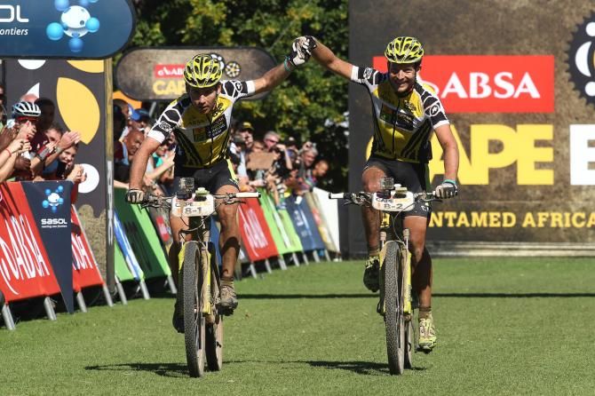 Race Leaders Kristian Hynek and Robert Mennen celebrate at the finish