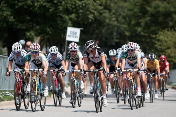 The women start to look at each other as the laps wind down.