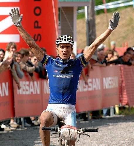 A familiar view of Julian Absalon: winning