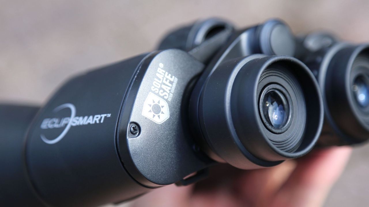 EclipSmart 12x50 binoculars safety logo