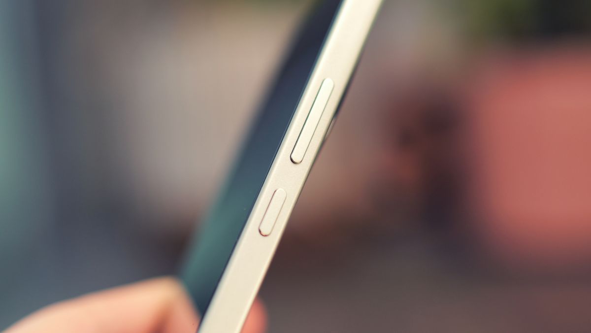 Product shots of the Honor Magic 8 Lite