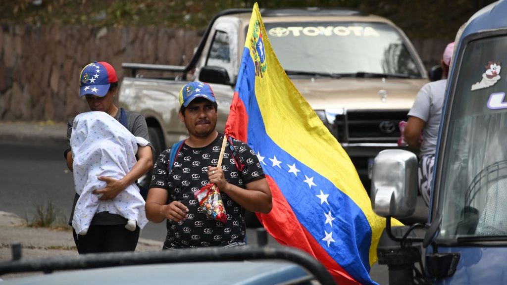 Venezuelan migrant heading to the U.S.