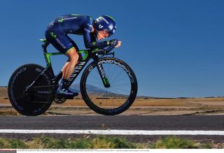 Jonathan Castroviejo (Movistar) getting very aero