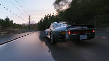 Forza Horizon 6 Treasure Car porsche 959 driving down wet road