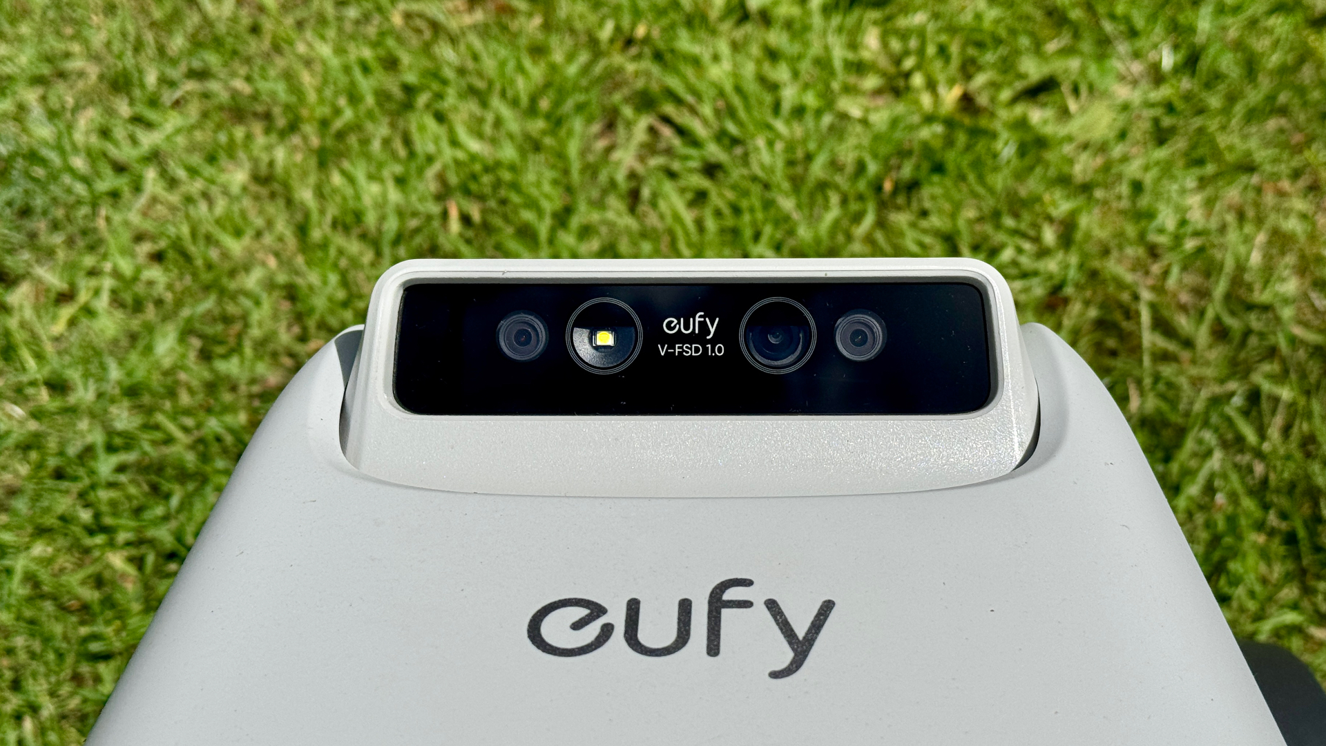 Eufy E15 camera