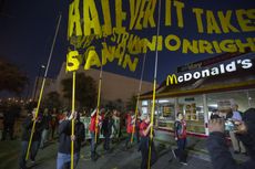 McDonald's workers rally