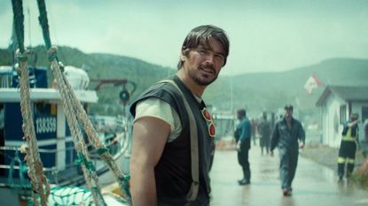 Josh Hartnett as Calvin in "Below" on Netflix