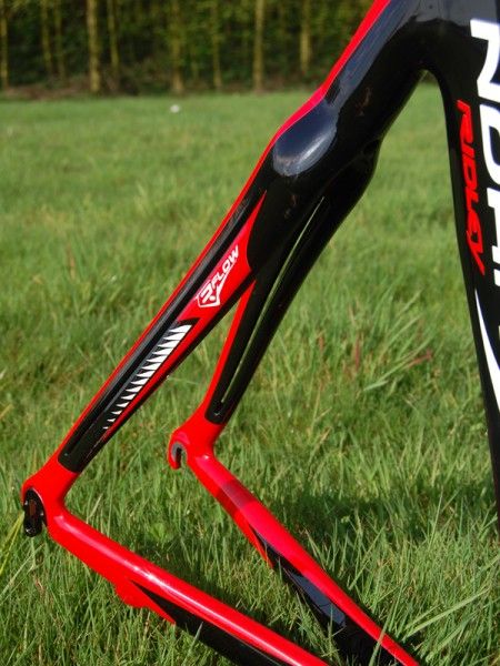 Ridley say the split R-Flow seat stay and fork blade design pull air away from the churning wheels to reduce drag.