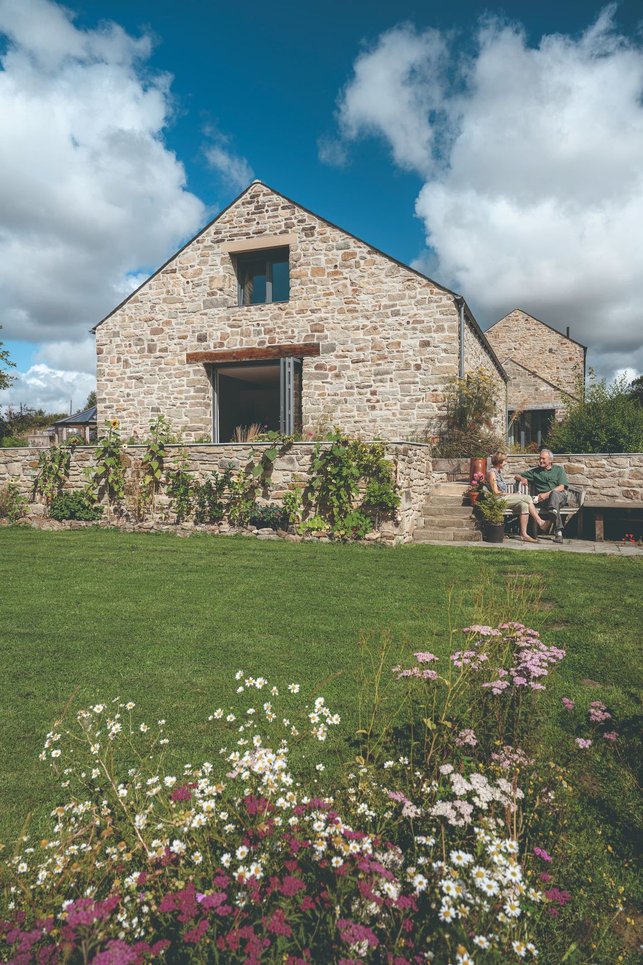 An enery-neutral barn conversion in the rolling countryside
