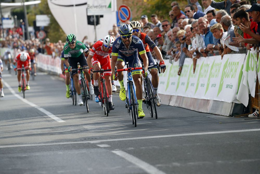 Andrea Pasqualon ahead of Sonny Colbrelli at the finish of Coppa Sabatini