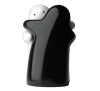 Hugging Salt and Pepper Shakers: $7 @ Amazon