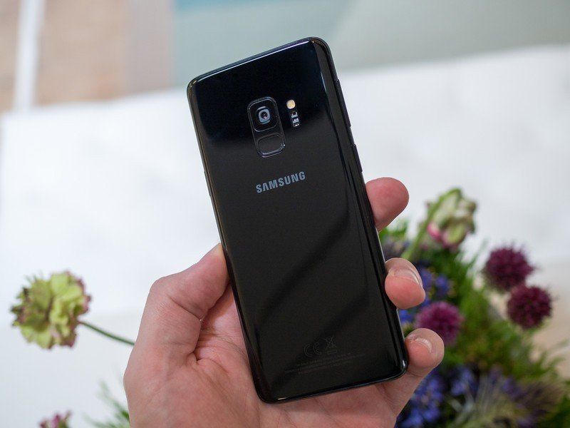 Samsung Galaxy S9 in Midnight Black