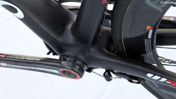 In response to the various problems associated with newer bottom bracket standards, Colnago's ThreadFit 82.5 system is meant to be a 'forever' system that firmly threads into the frame with a secure metal-on-metal fit but is still compatible with modern Shimano-standard PF86 cups