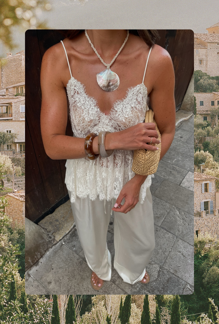 An image of a typical Mallorca summer outfit.
