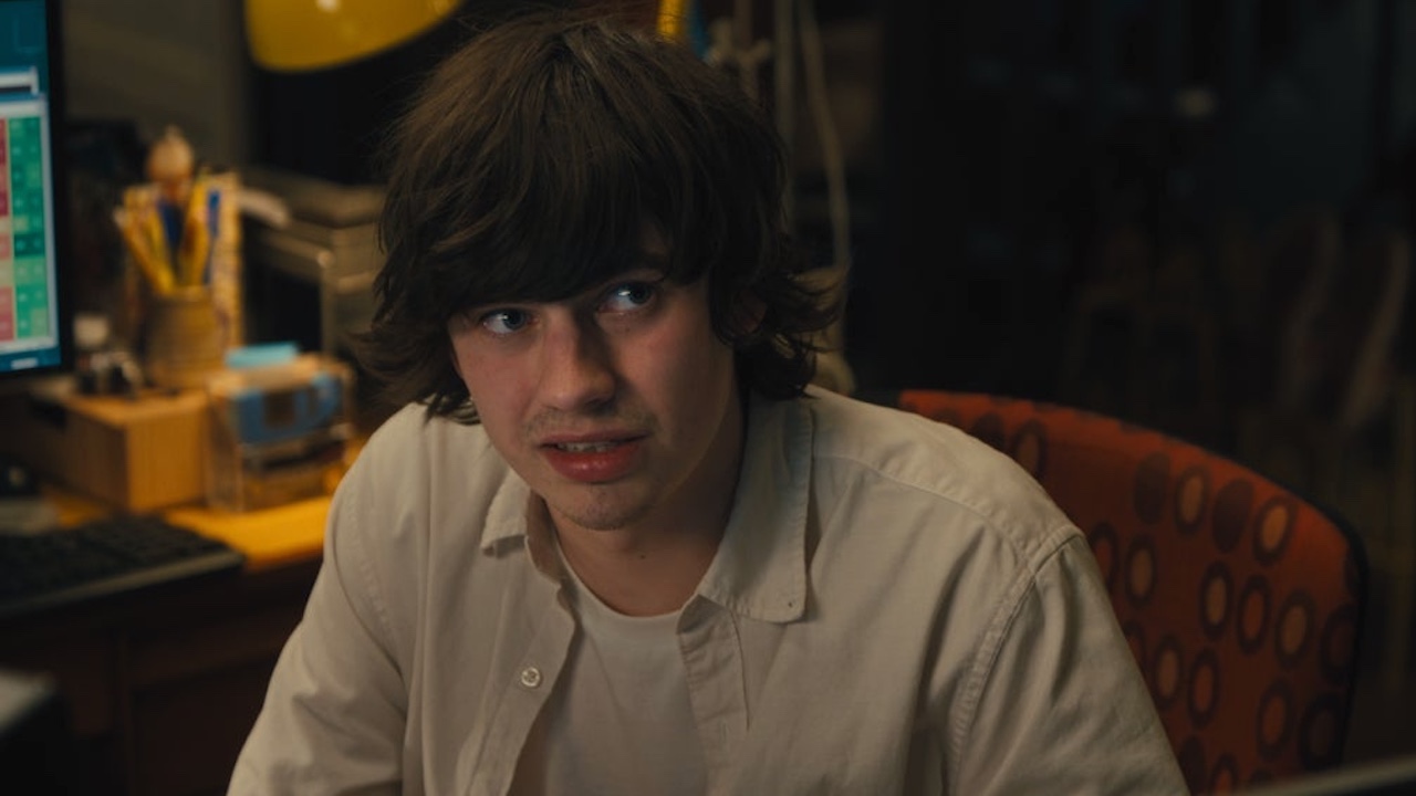 Spike Fearn as Casey McCay in Ella McCay