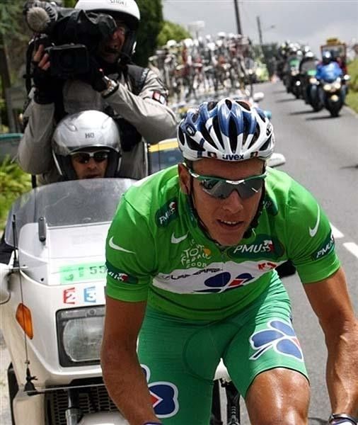 Gilbert sprinted ahead of the peloton