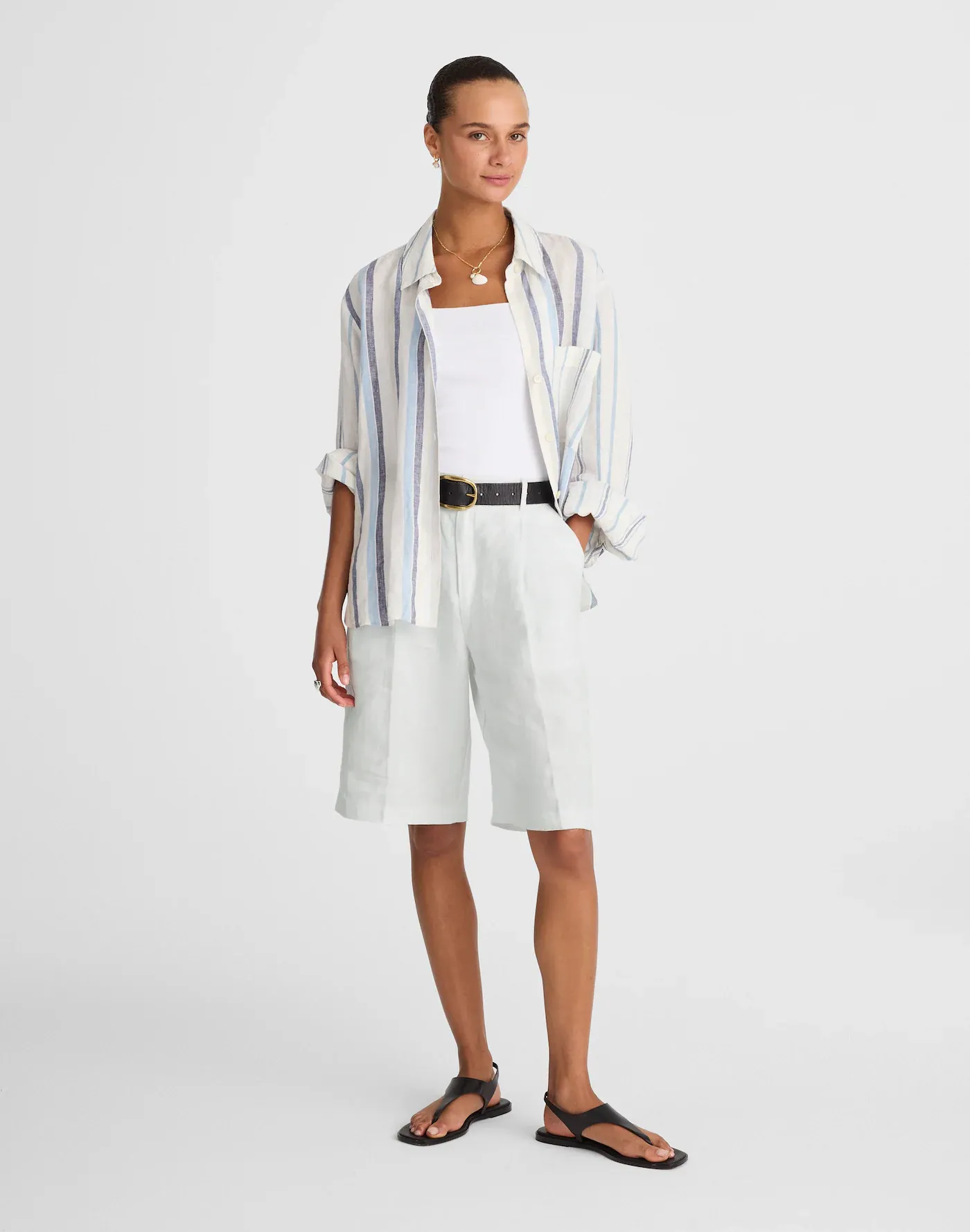 MW, Relaxed Pleated Trouser Shorts in 100% Linen