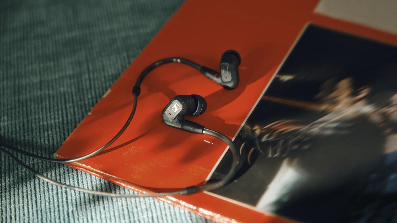 CES 2021: Sennheiser launches IE 300 earbuds with premium sound