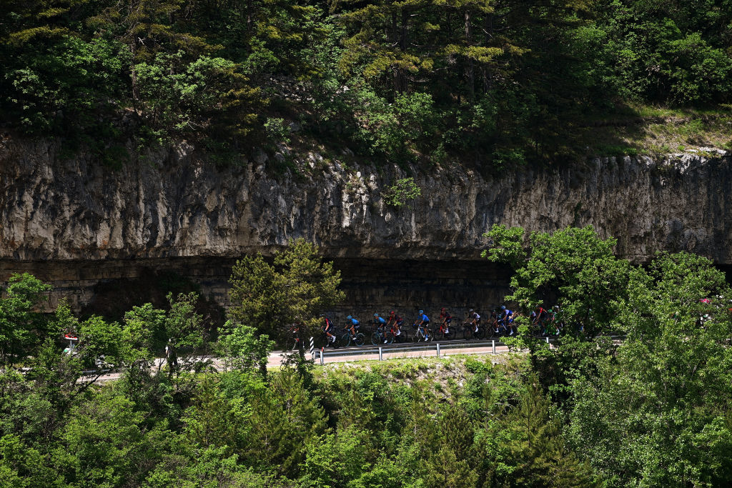 The peloton during stage 16 of the 2023 Giro d'Italia
