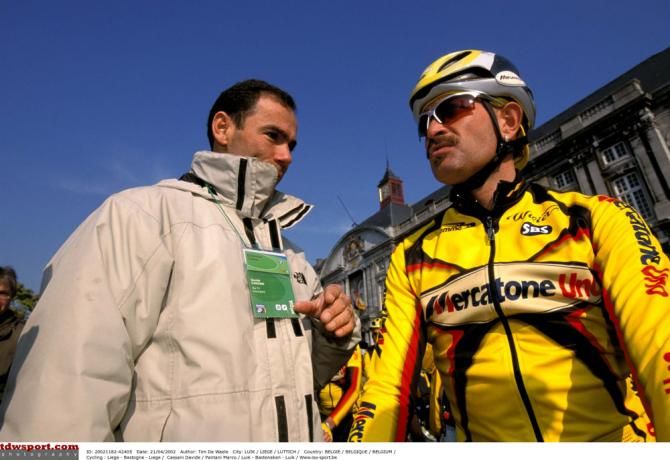 Marco Pantani and Davide Cassani at the start of the 2002 Liege-Bastogne-Liege