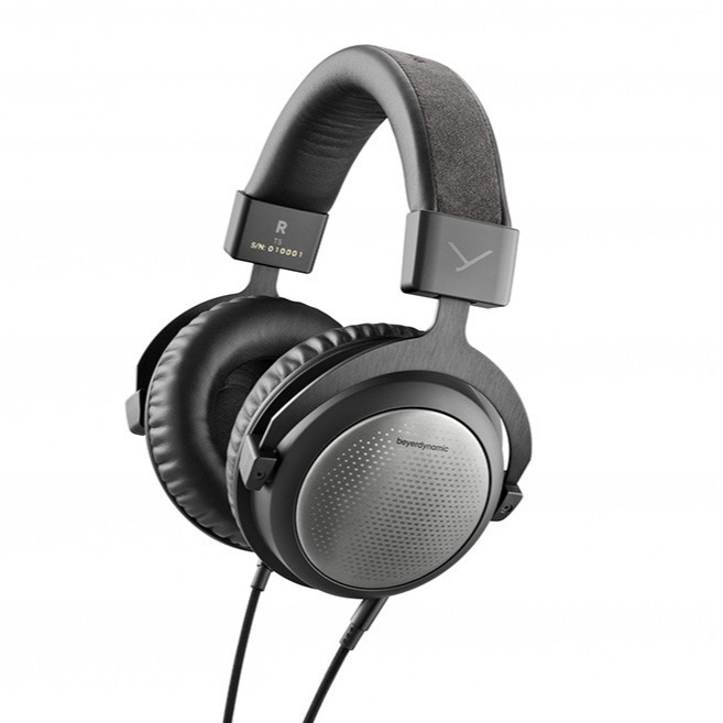 Beyerdynamic T1 (3rd gen) wired headphones