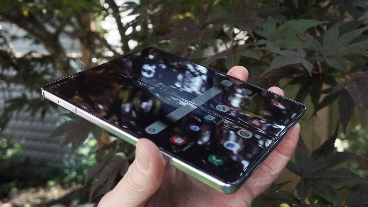 A massive Samsung Galaxy Z Fold 6 leak suggests the phone is a tiny upgrade