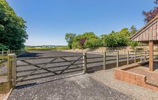 Chorley-Hall-Bridgnorth-Shropshire-EQUESTRIAN.jpg