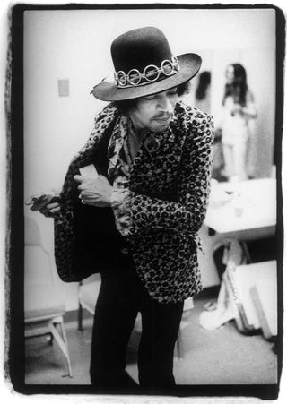 Jimi Hendrix backstage at the Anaheim Convention Center on February 2, 1968 in Anaheim, California.