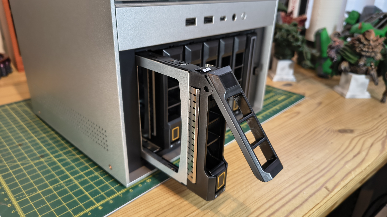 ZimaCube 2 Personal Cloud NAS