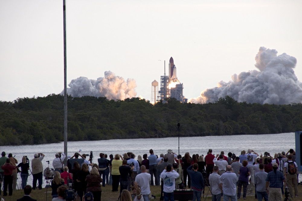 Photos Of Space Shuttle Endeavour's Final Launch 