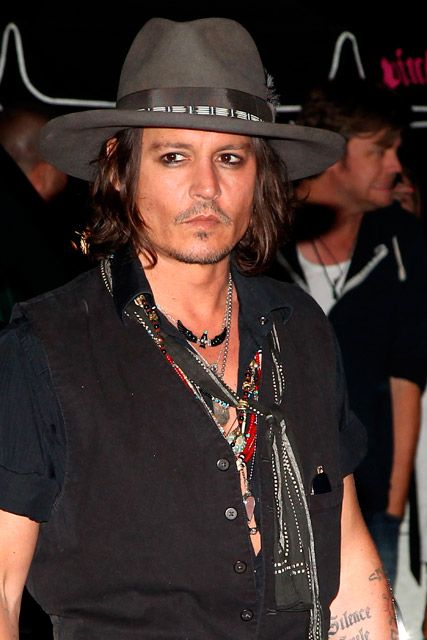 Johnny Depp steps out for the first time since Vanessa Paradis split