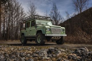 Land Rover Defender by Helderburg